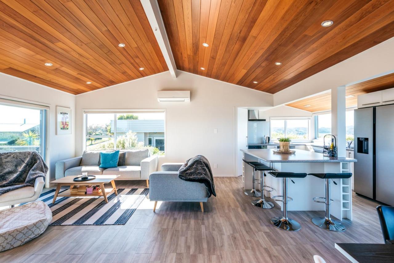 Ocean View Villa Te Whau Bay Bagian luar foto